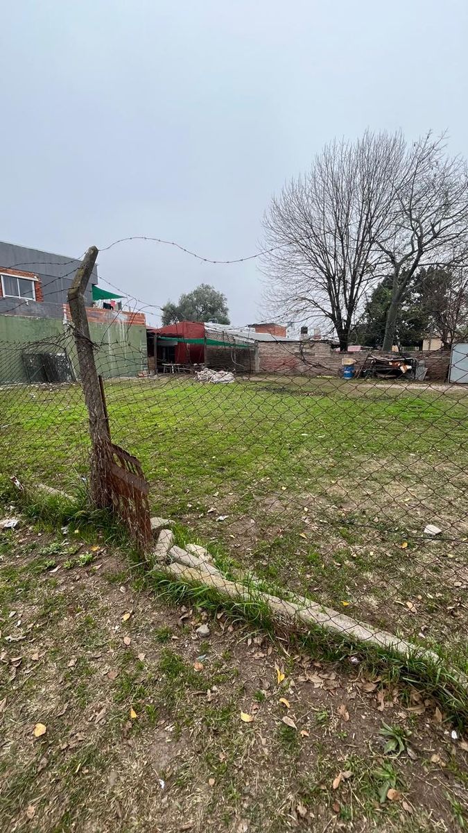 Juan Cruz Varela · José C. Paz — foto 3