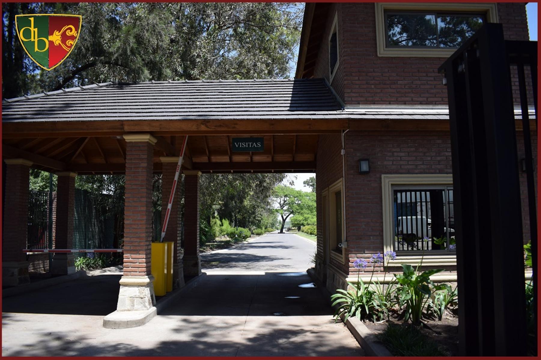Soler 590 - Brisas de Adrogué. Lote arbolado. · Almirante Brown — foto 22
