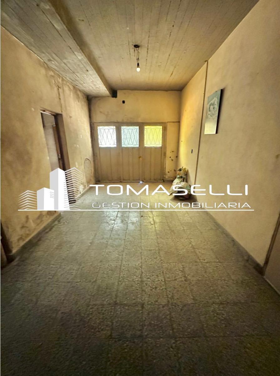 VENTA - CASA MULTIFAMILIAR - IDEAL 2 FAMILIAS - VILLA MADERO