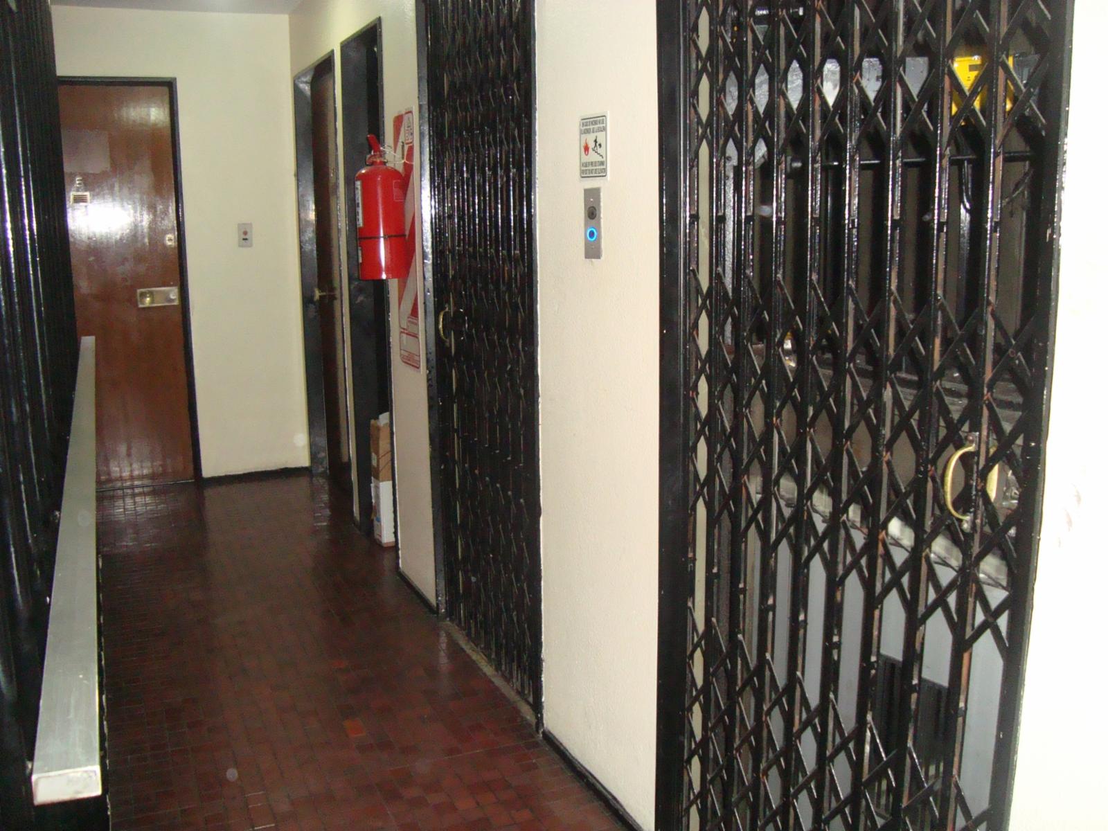 AV CORDOBA 800 · Microcentro — foto 8
