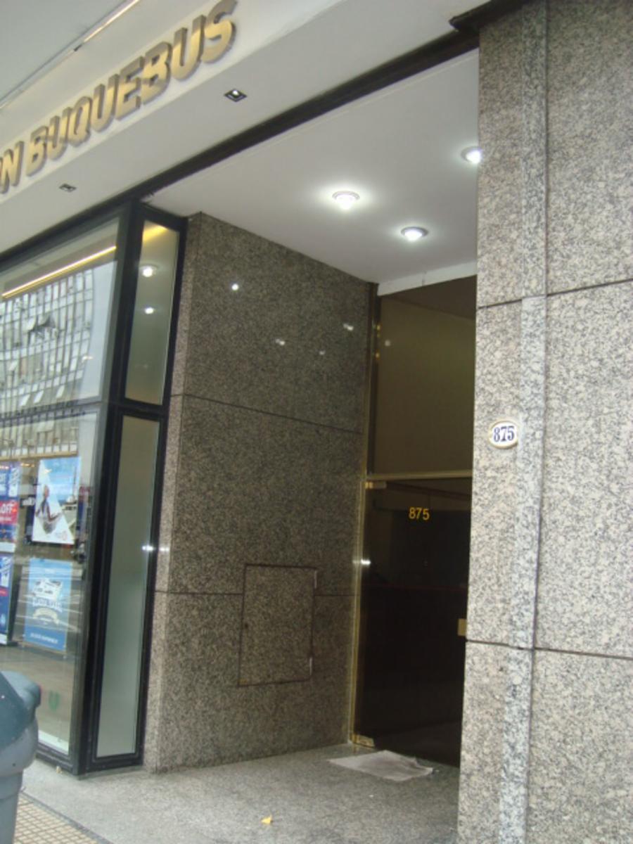 AV CORDOBA 800 · Microcentro — foto 9