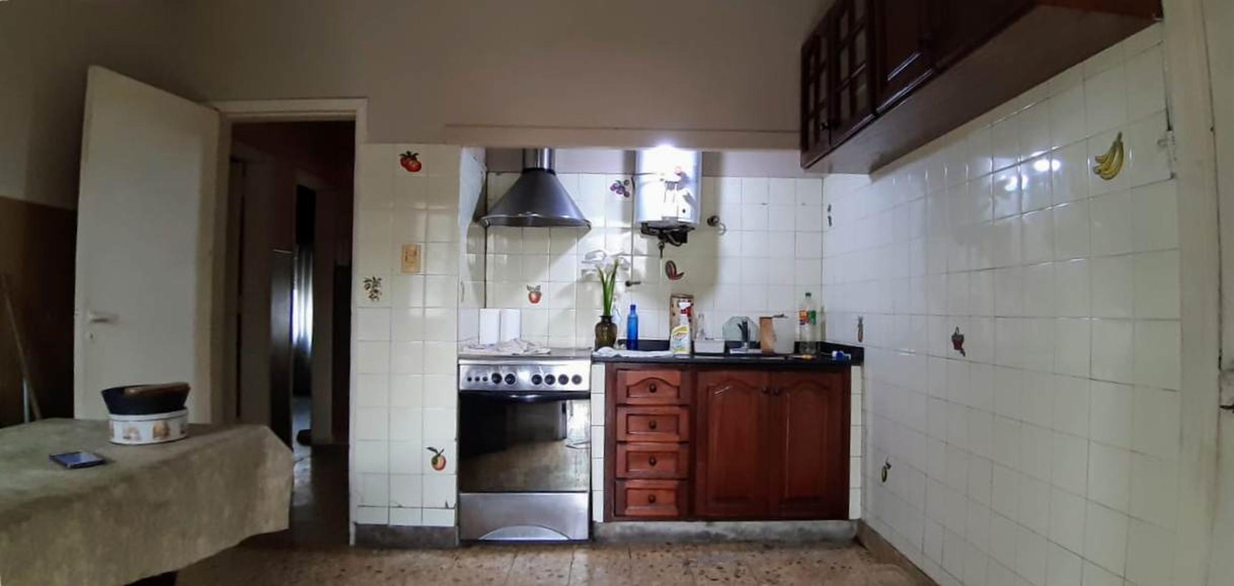 CARLOS GARDEL 1182 · Morón — foto 12