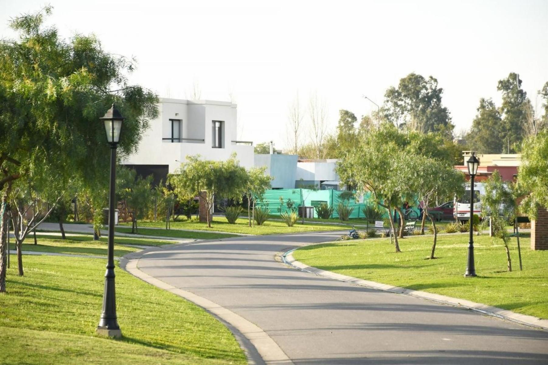 Barrio Santa Elisa, Pilar del Este · Pilar — foto 3