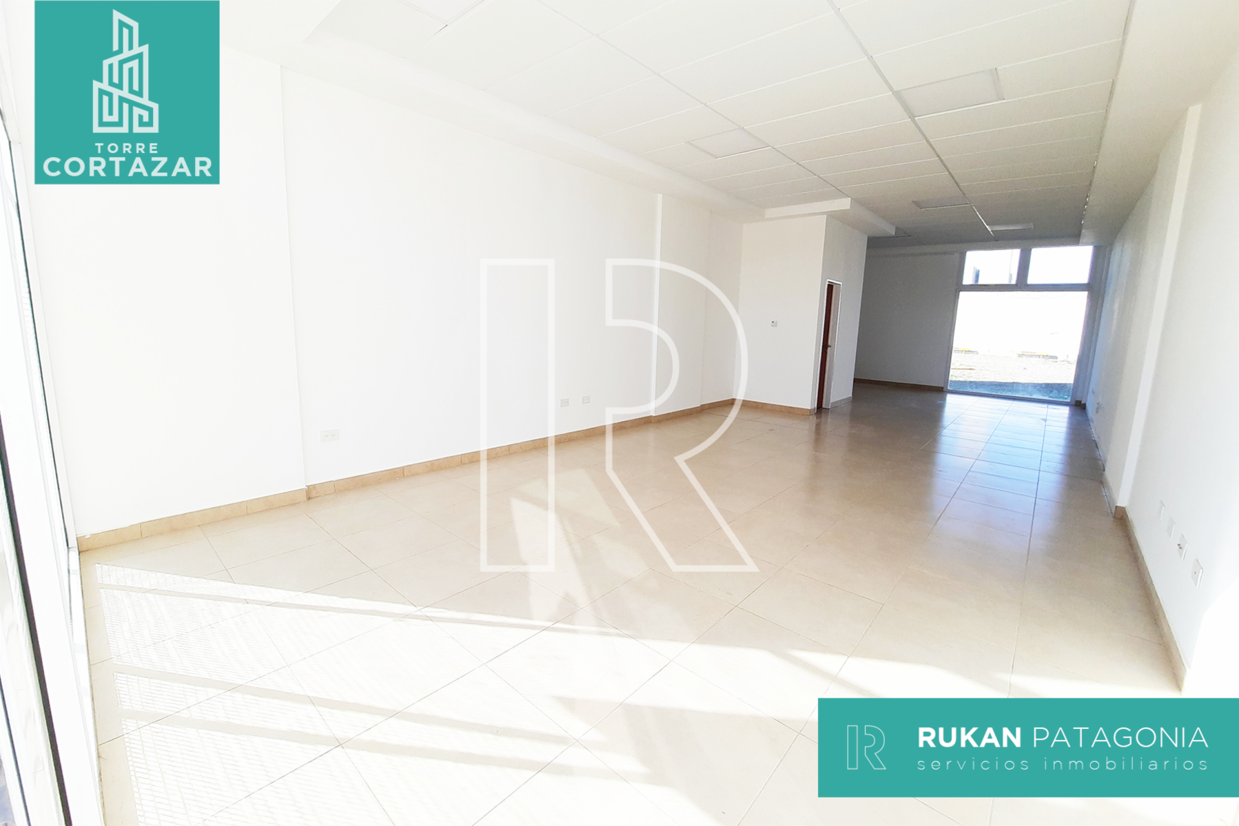 #Alquiler_RUKAN Local Comercial | TORRE CORTAZAR | Local 2 | 62 m2 | Calle HUMBERTO BEGHIN | Caleta Olivia.-