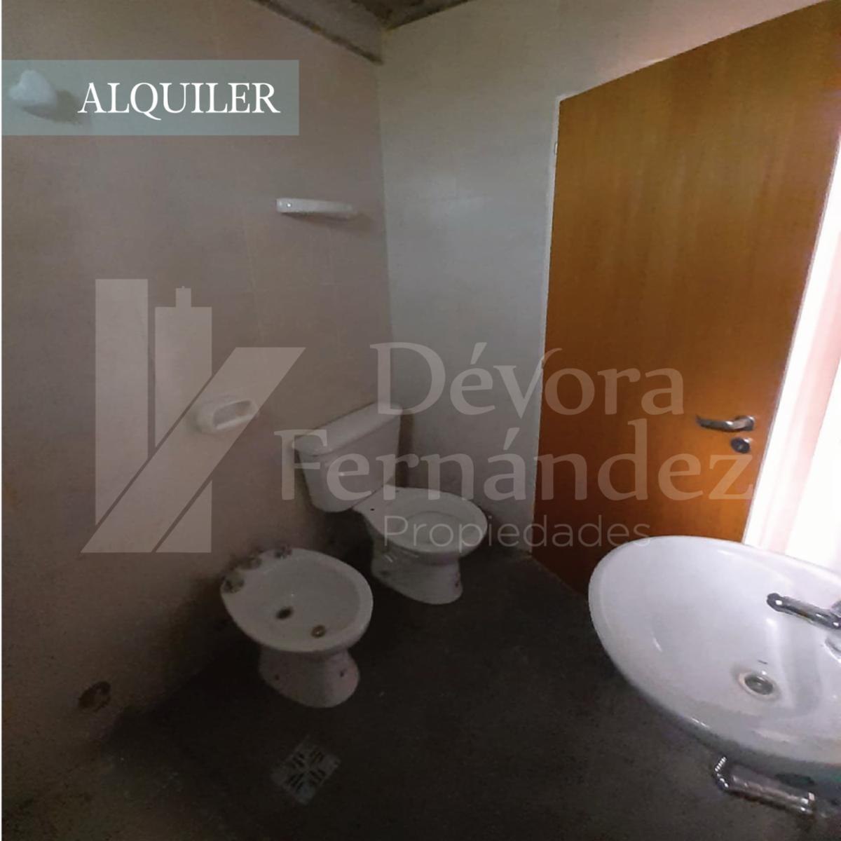 ENTRE RIOS 1035 Plata baja con cochera  Moron · Morón — foto 4