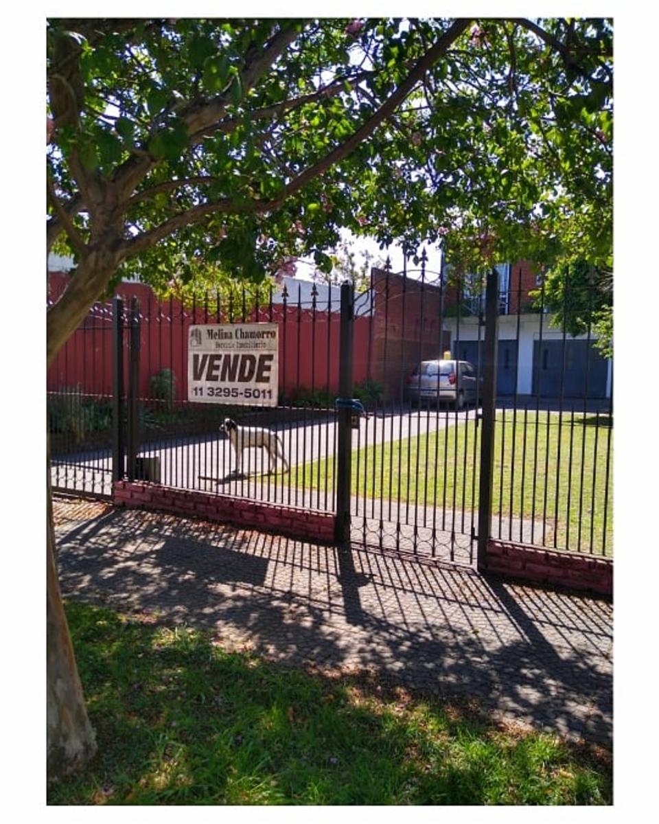 Hermosa casa en venta en el Centro de Florencio Varela
