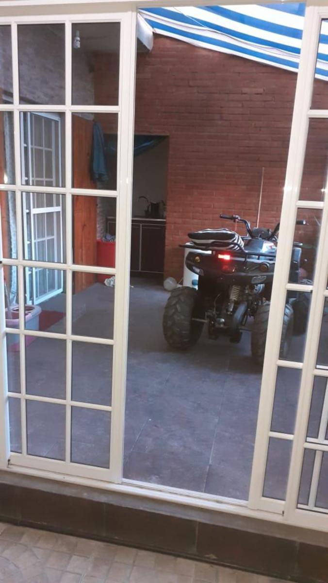 ESQUIRO AL 1600 · La Matanza — foto 19