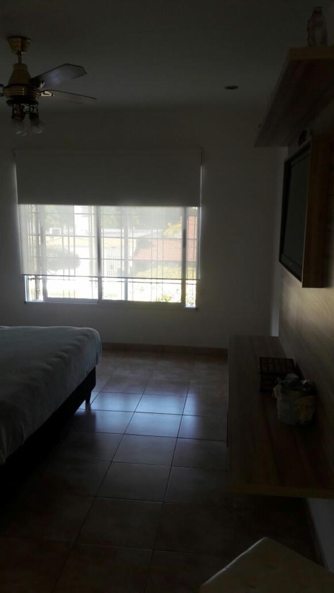 calle Roma · Hurlingham — foto 17