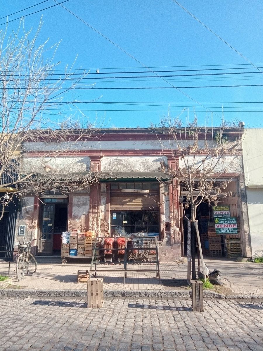 Oportunidad de inversión: Complejo de 3 viviendas en PH a reciclar