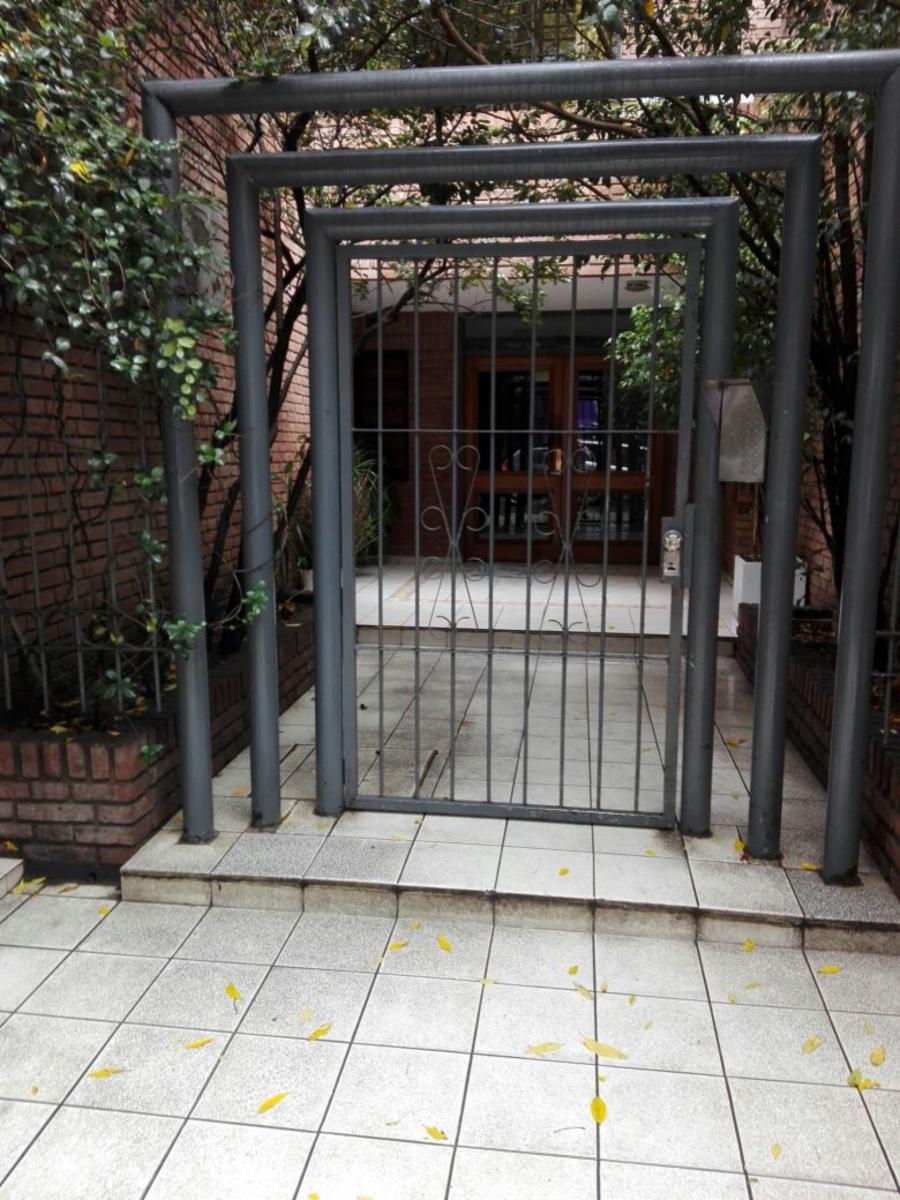 Nueva Córdoba Dos Dorm. + Balcón + Cocina Separada + Piso Alto