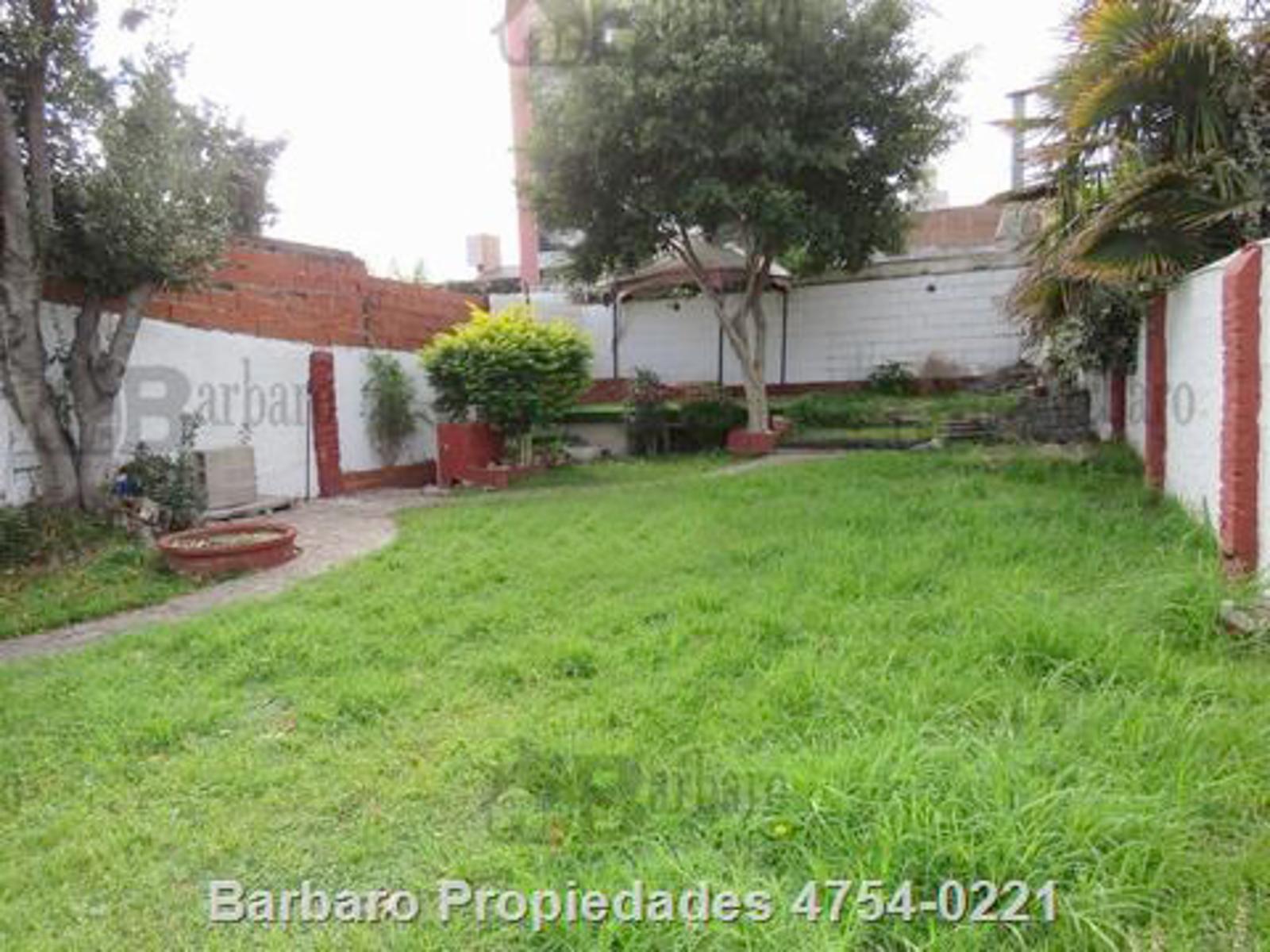 BARBARO VENDE CASA EN SAN ANDRES