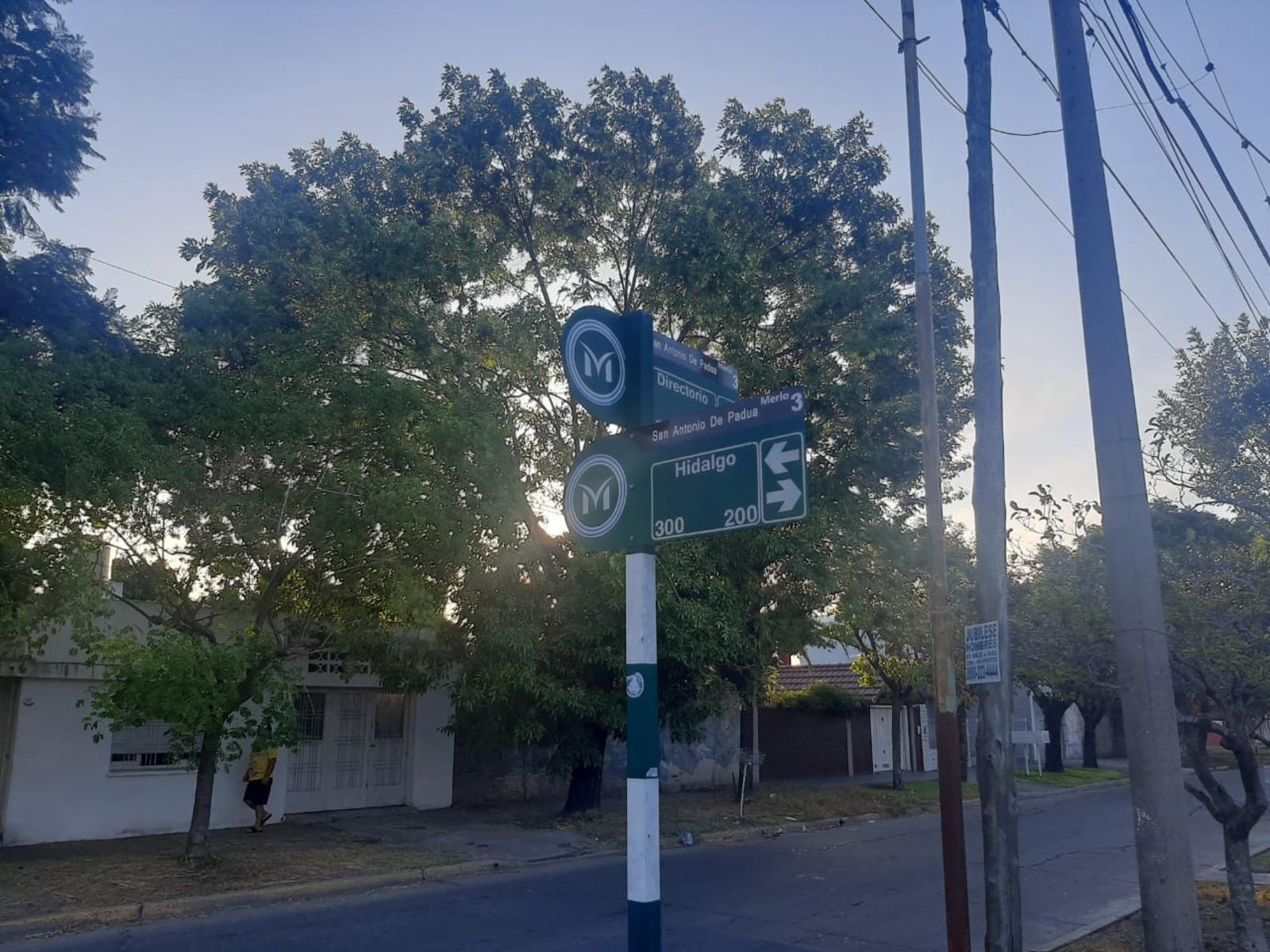 HIDALGO al 200 · Merlo — foto 3