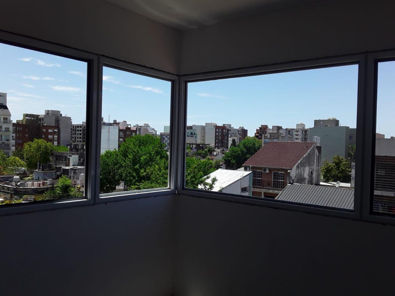 SAN MARTIN 800 · Morón — foto 5