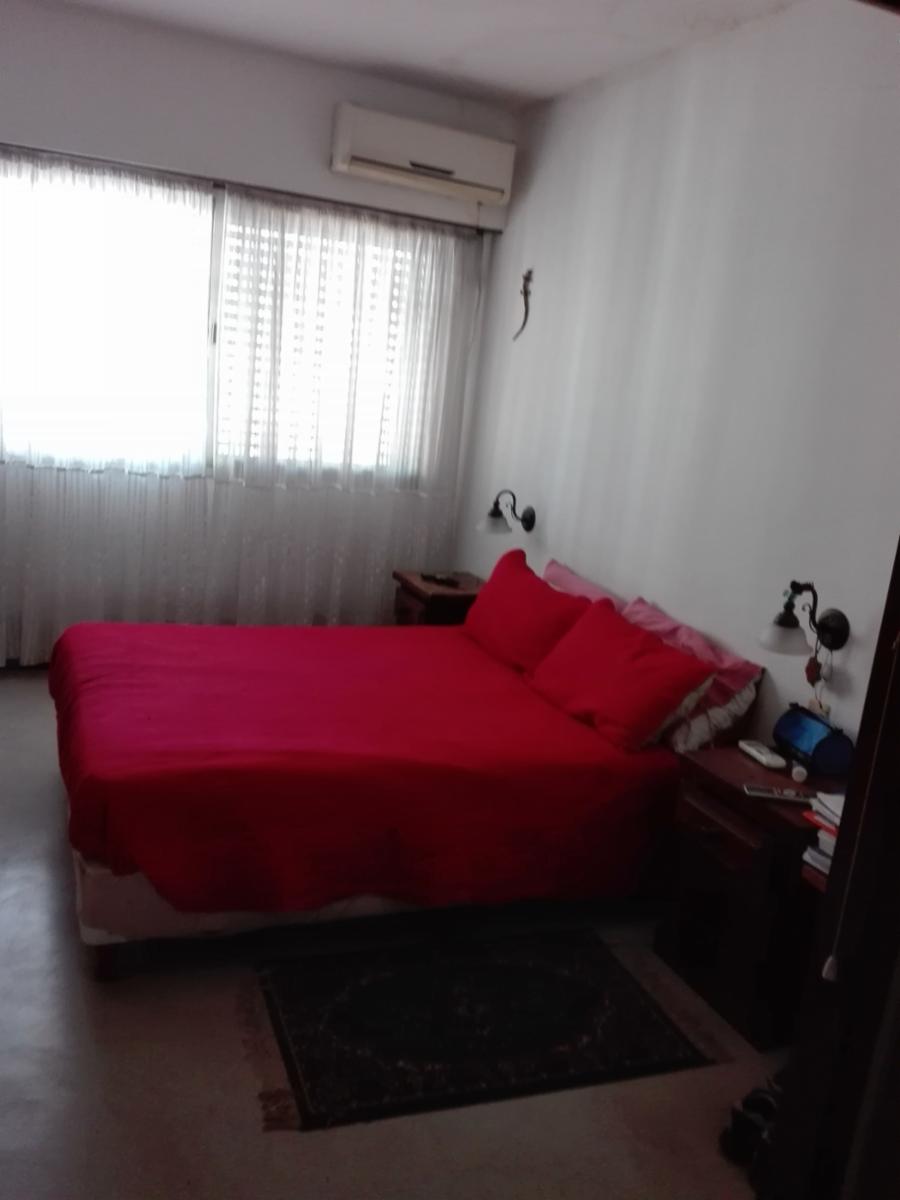 Bartolome Mitre 2100 · Almirante Brown — foto 24