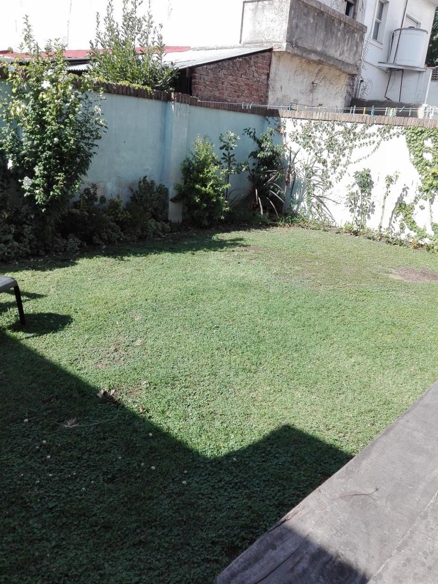 Bartolome Mitre 2100 · Almirante Brown — foto 4
