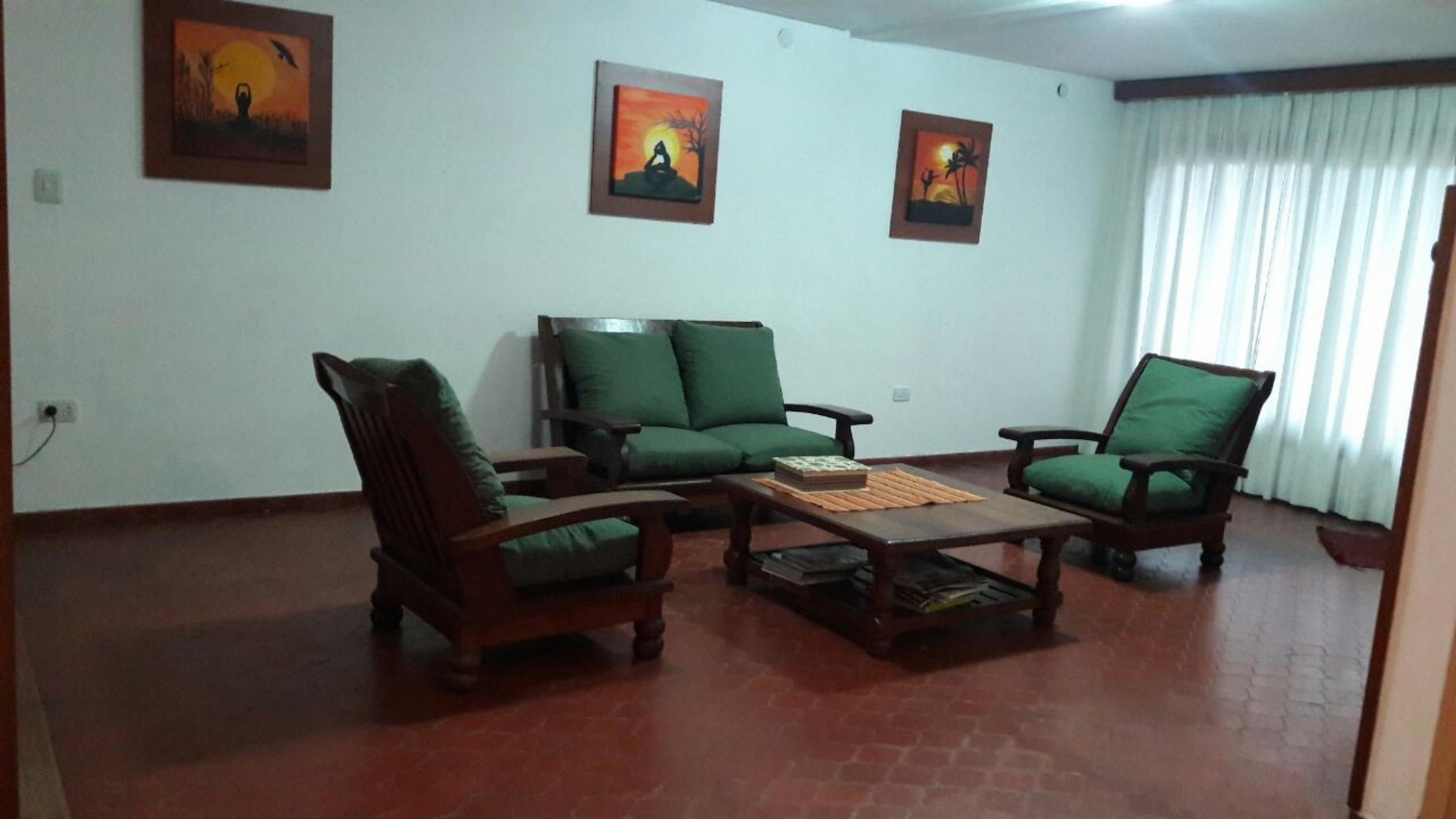 Bartolome Mitre 2100 · Almirante Brown — foto 48