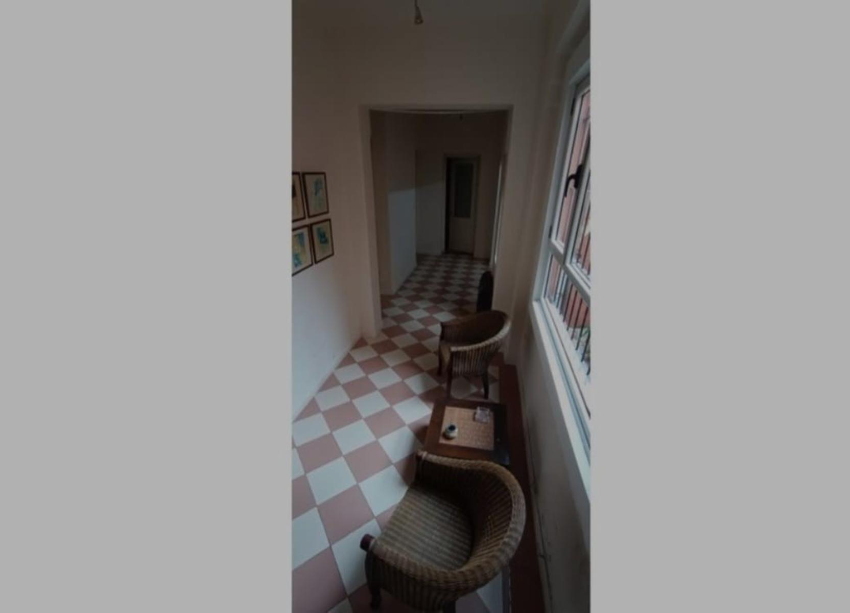 VENDO CHALET 6 AMB CON GARAGE (ZONA LA PERLA) MDP · General Pueyrredon — foto 4