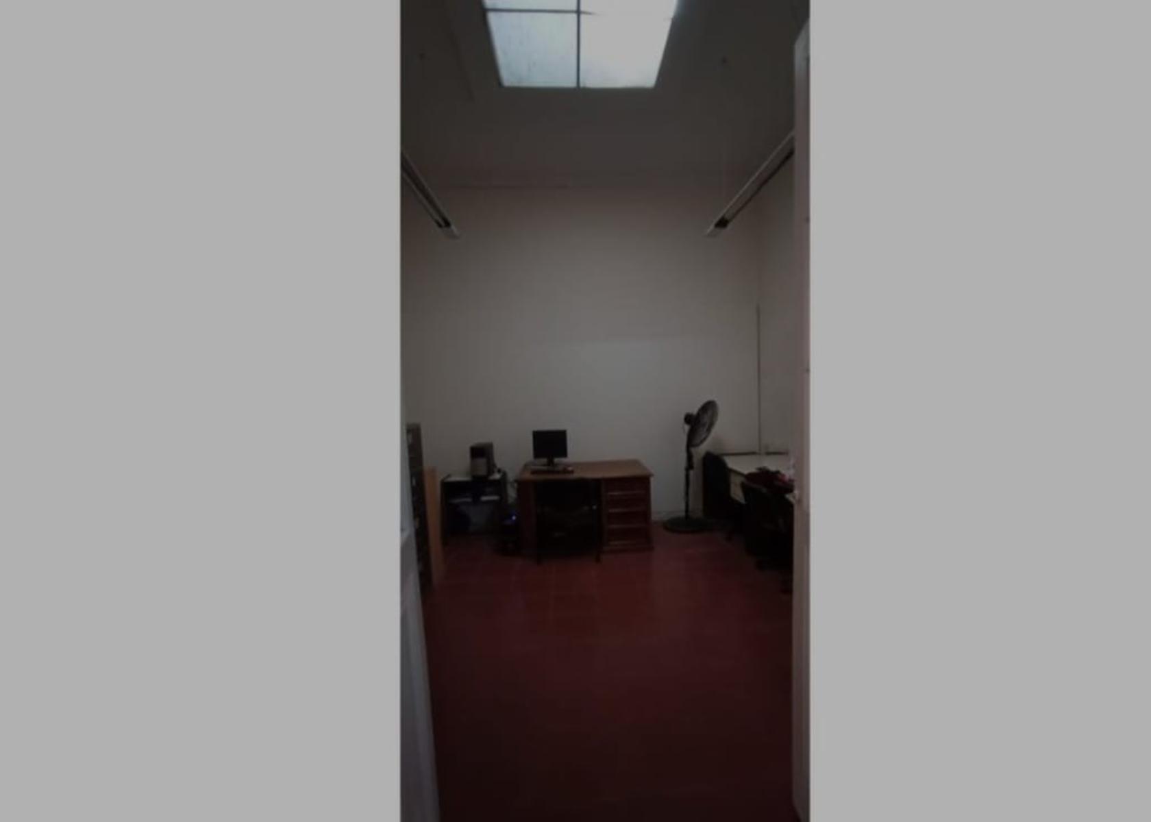 VENDO CHALET 6 AMB CON GARAGE (ZONA LA PERLA) MDP · General Pueyrredon — foto 9
