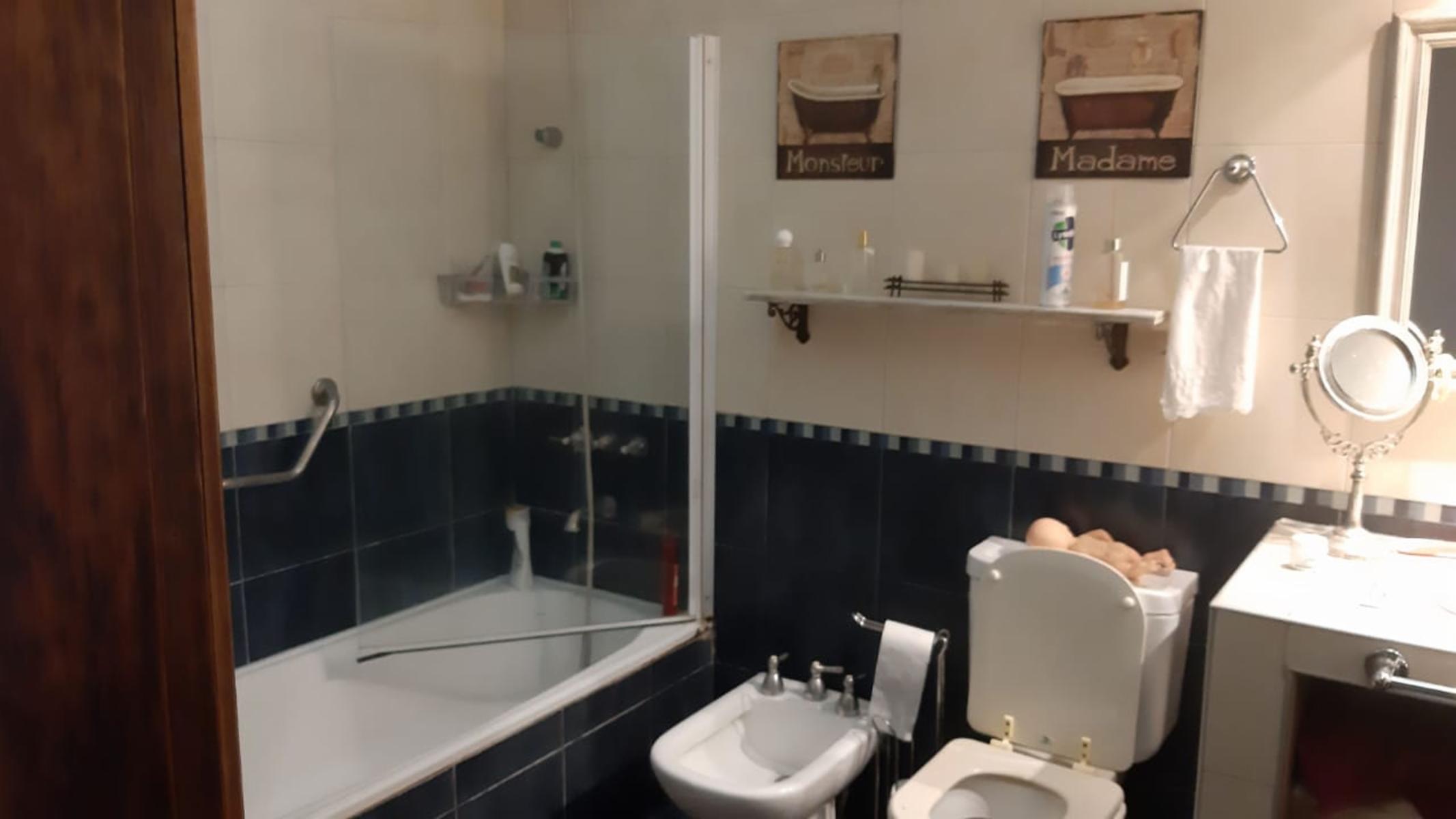 Luzuriaga · Hurlingham — foto 5