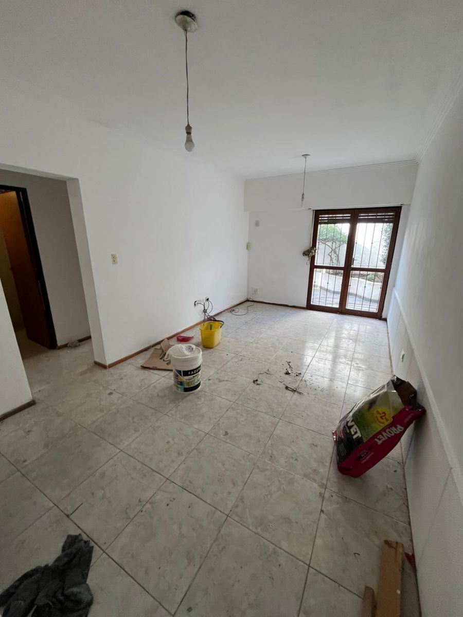 DEPARTAMENTO EN PLANTA BAJA DE 2 DORMITORIOS ZONA CENTRICA