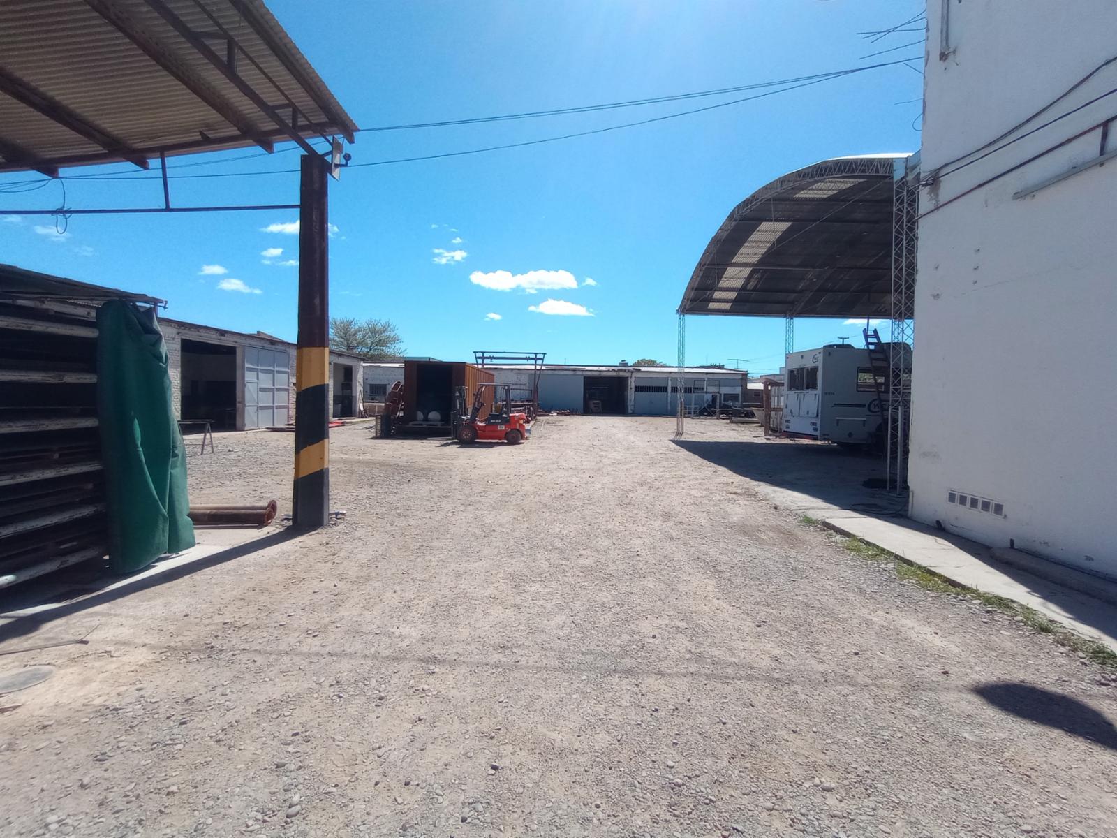 Brasil esquina España. · General Roca — foto 23