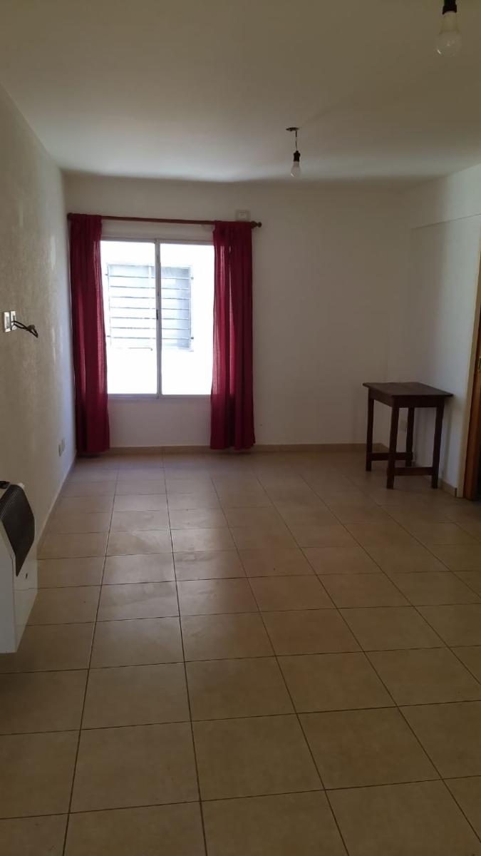 LUIS MARIA CAMPOS 1432  DTO 7 · Morón — foto 3