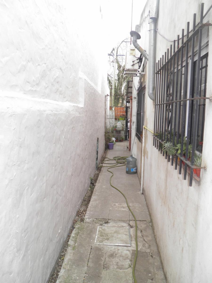 Henry Bregui 1181 · Almirante Brown — foto 14