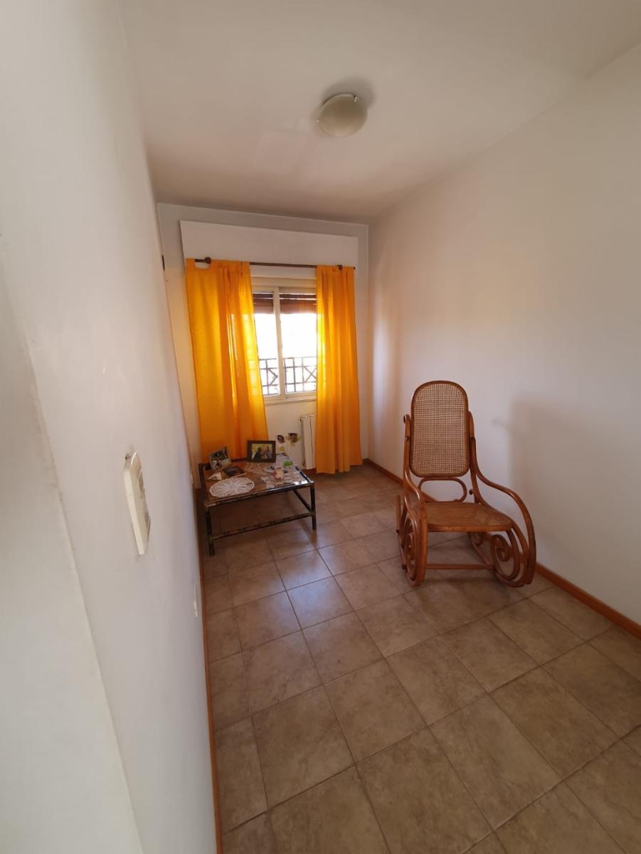 San Martín y Neuquén · General Roca — foto 11