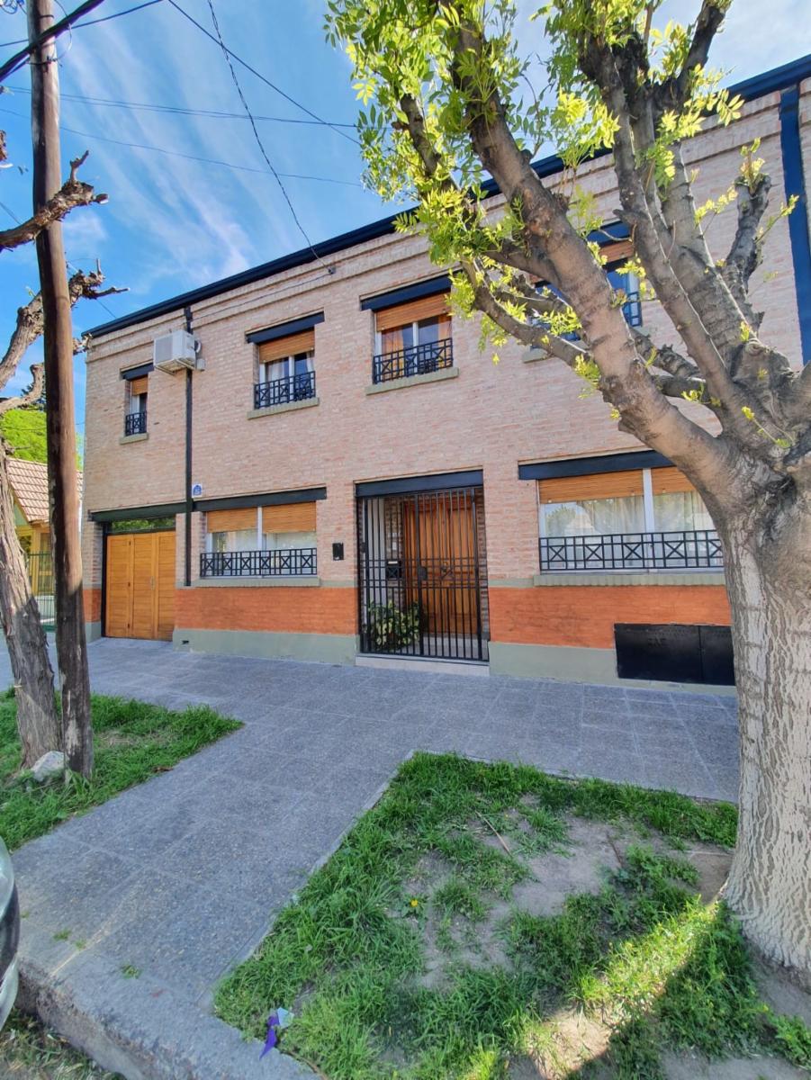San Martín y Neuquén · General Roca — foto 3