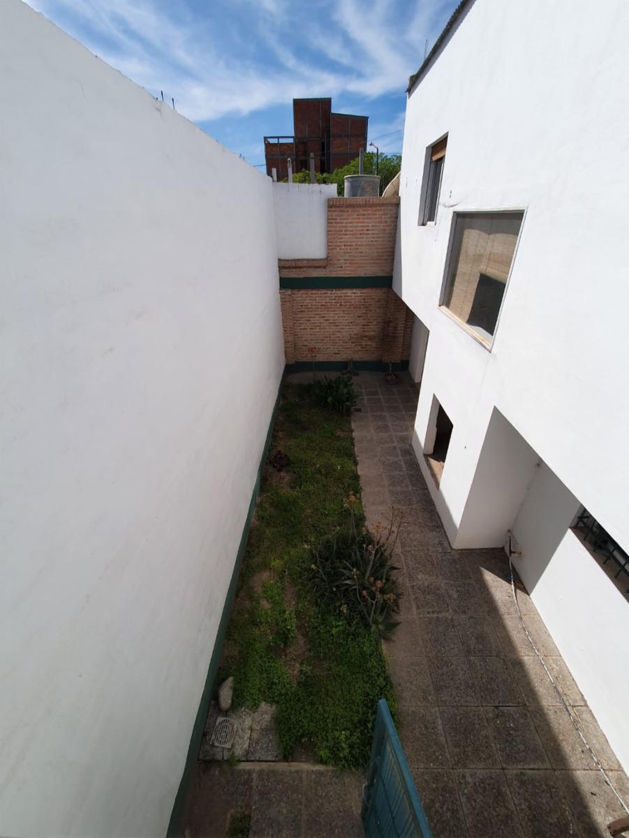 San Martín y Neuquén · General Roca — foto 7