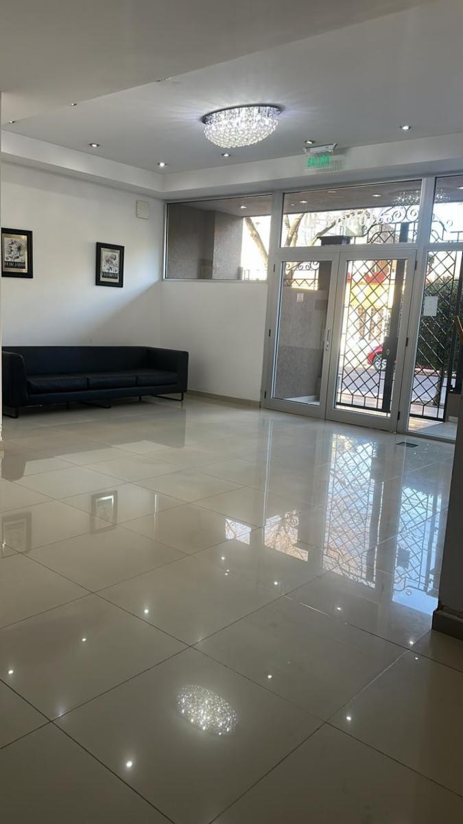 RIVADAVIA 9819 · Villa Luro — foto 13