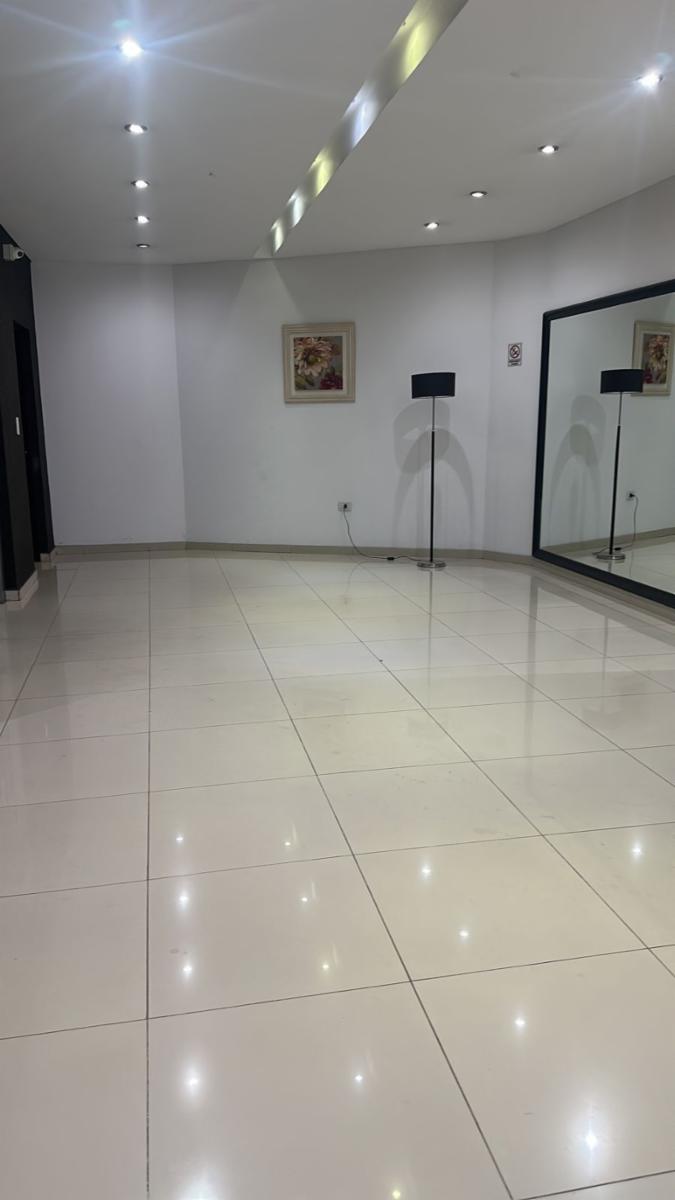 RIVADAVIA 9819 · Villa Luro — foto 35