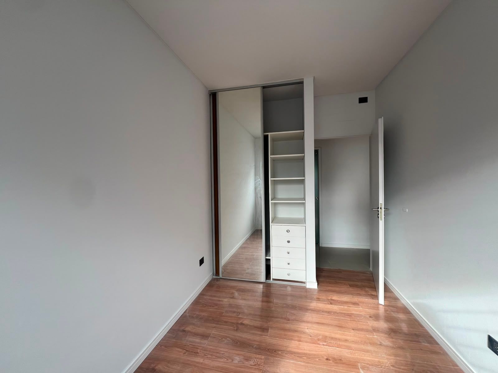 ERCILLA 5792 · Villa Luro — foto 3