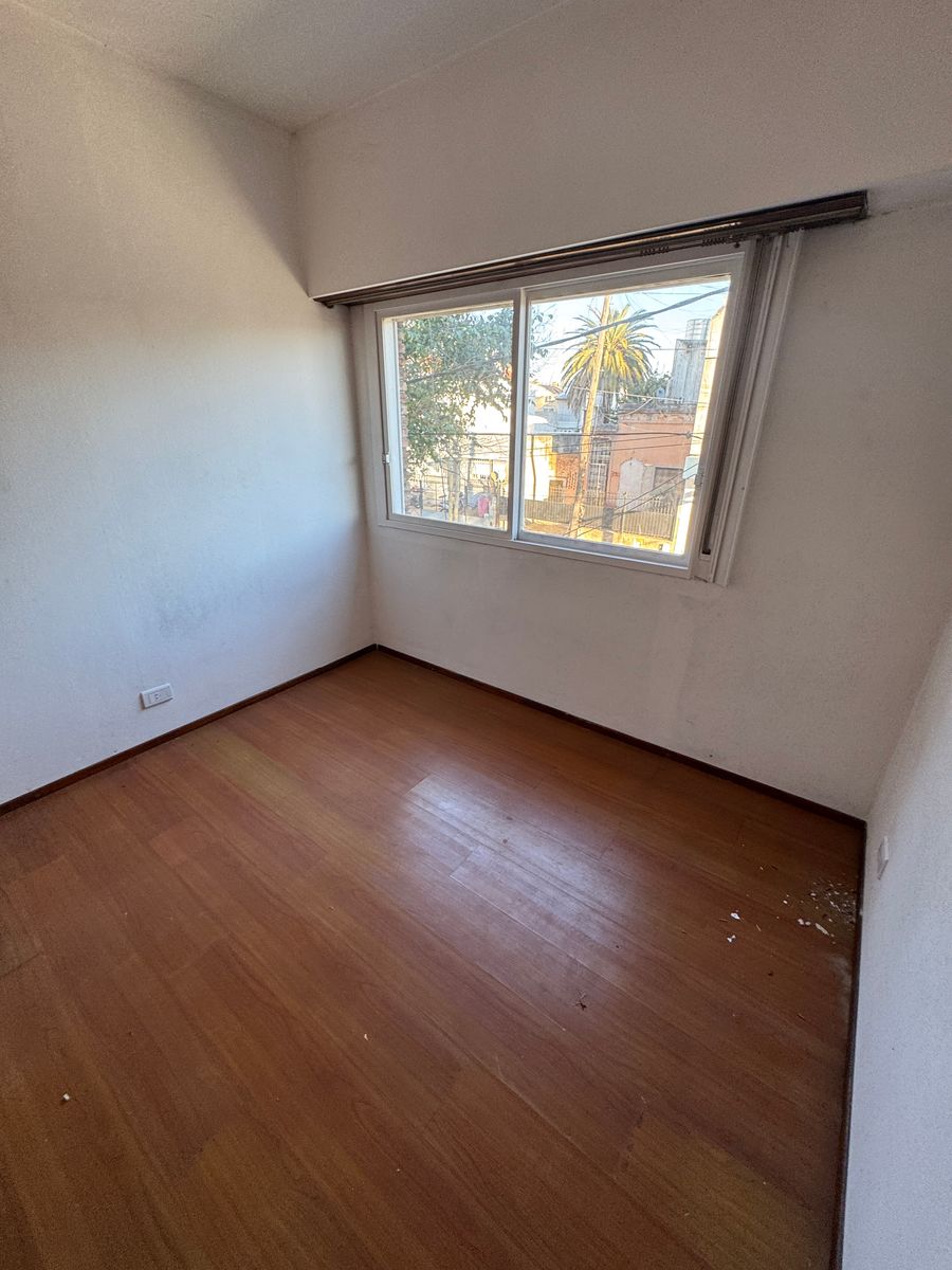 Dr. Arturo Melo 5292 · Lanús — foto 14