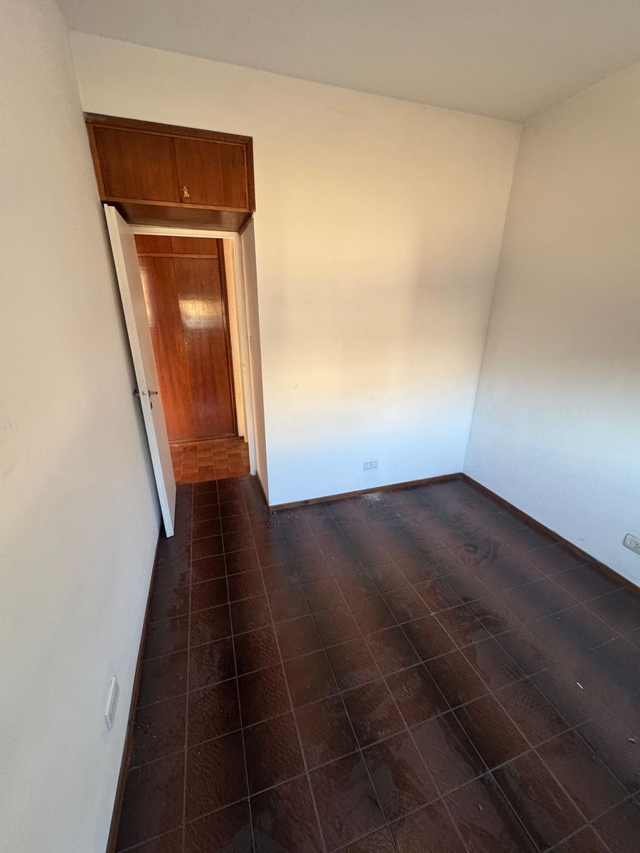 Dr. Arturo Melo 5292 · Lanús — foto 17