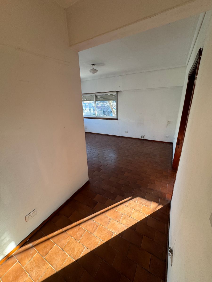 Dr. Arturo Melo 5292 · Lanús — foto 4