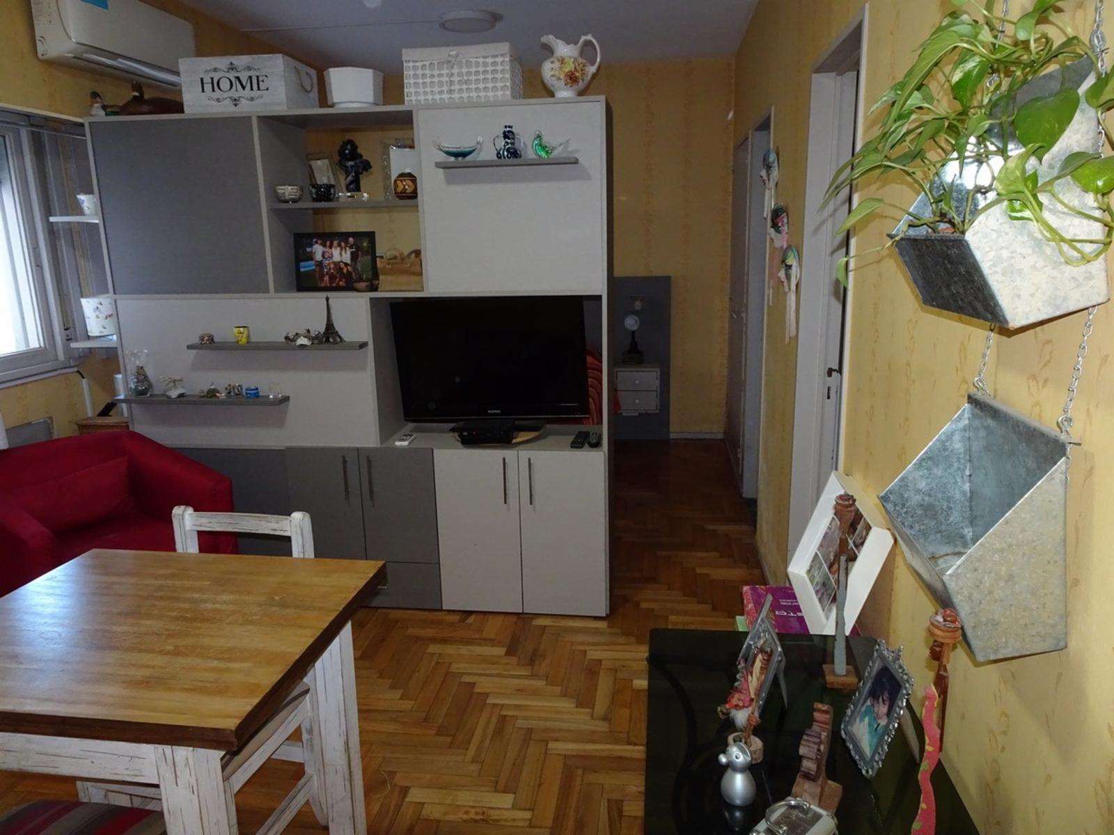 Av Eva Perón 2952 · Floresta — foto 8