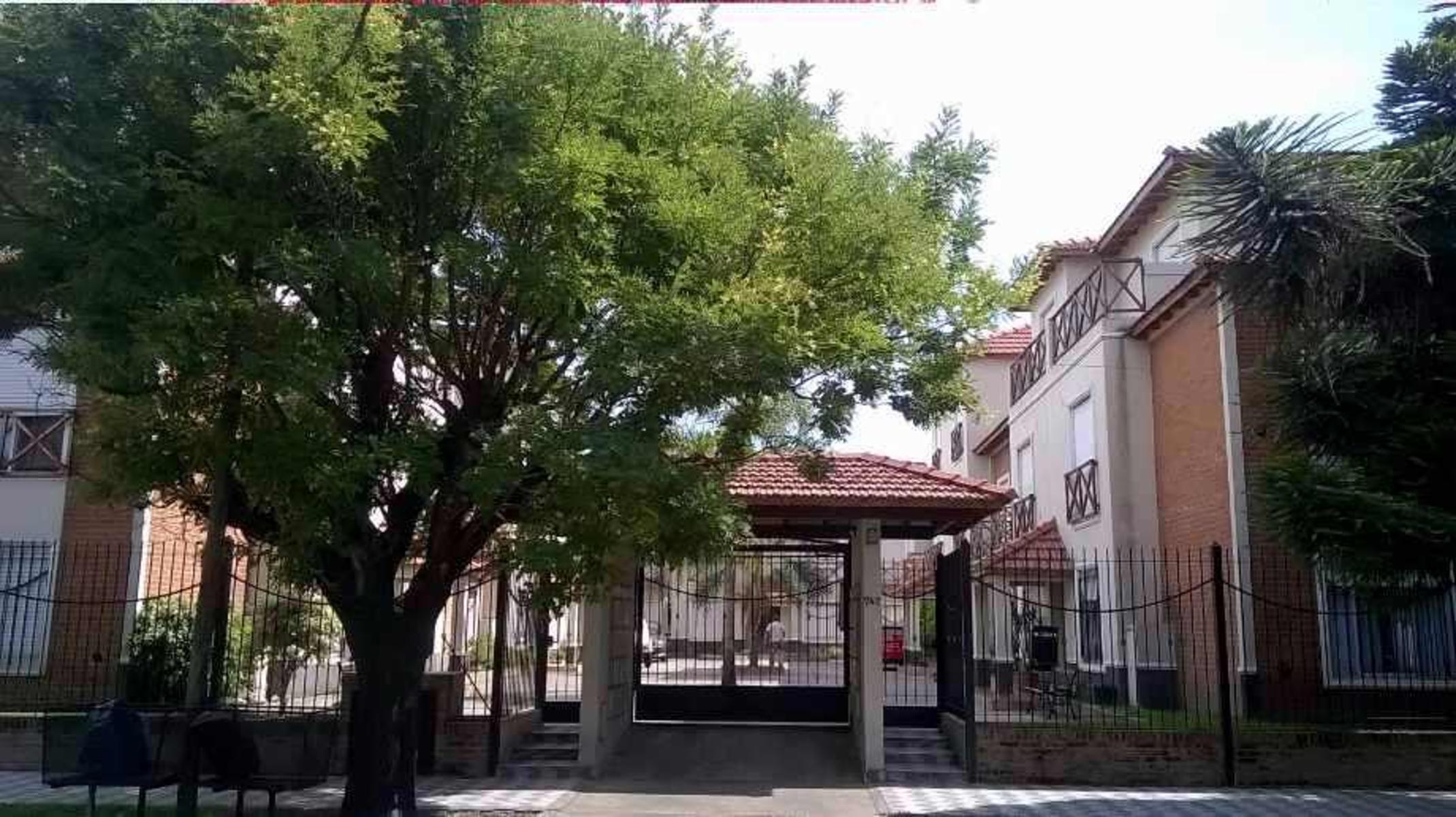 Entre Rios 747, Moron, Buenos Aires, Argentina