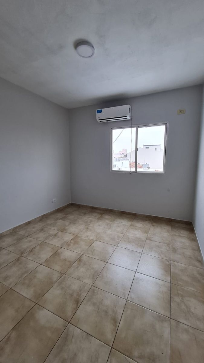 Cervantes 2168 Villa Luzuriaga · La Matanza — foto 3