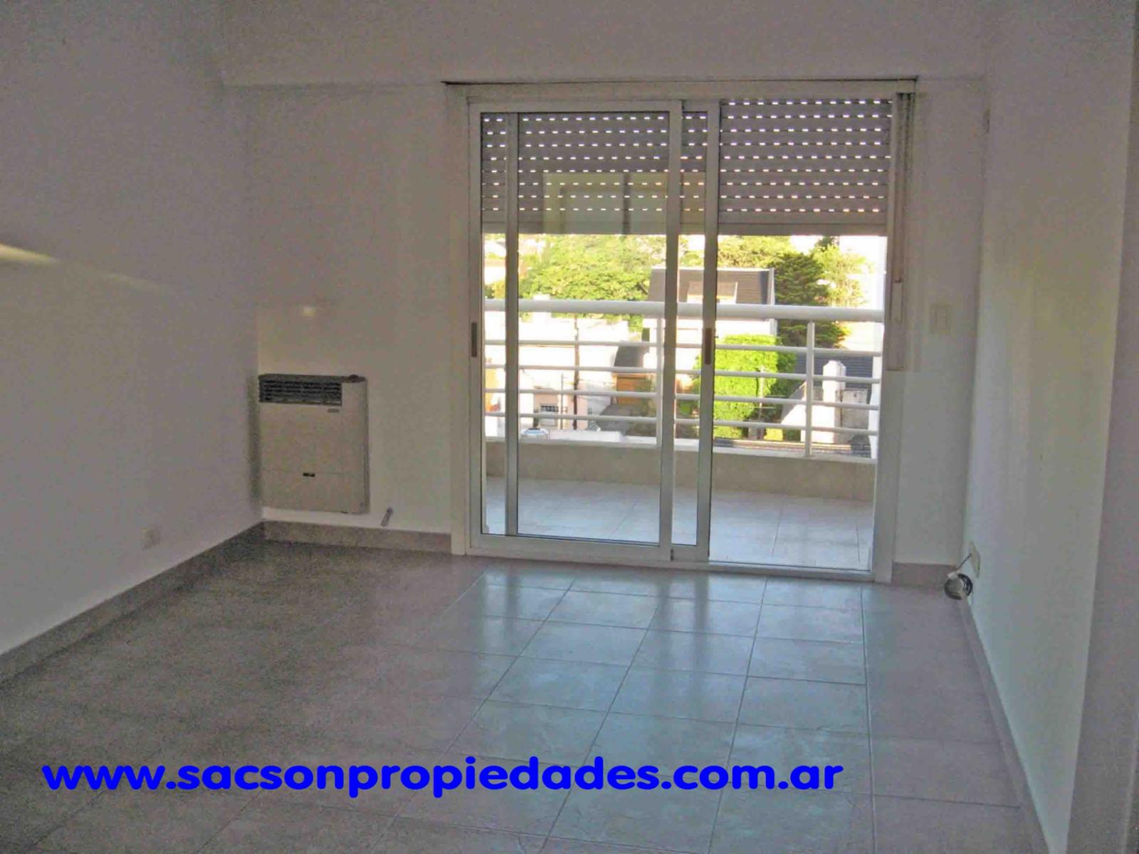 9 de Julio al 600 · Morón — foto 4