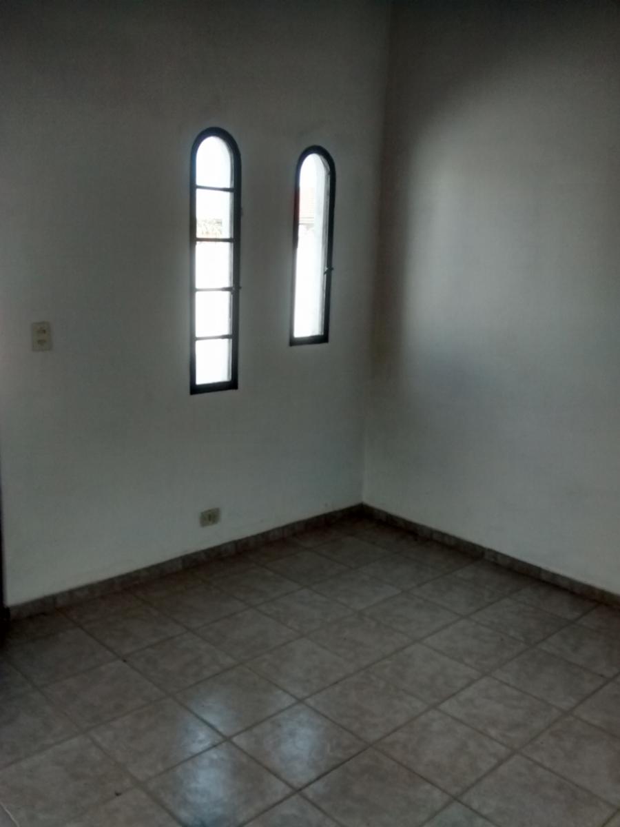 GARIBALDI 2440 2° PISO · La Matanza — foto 10