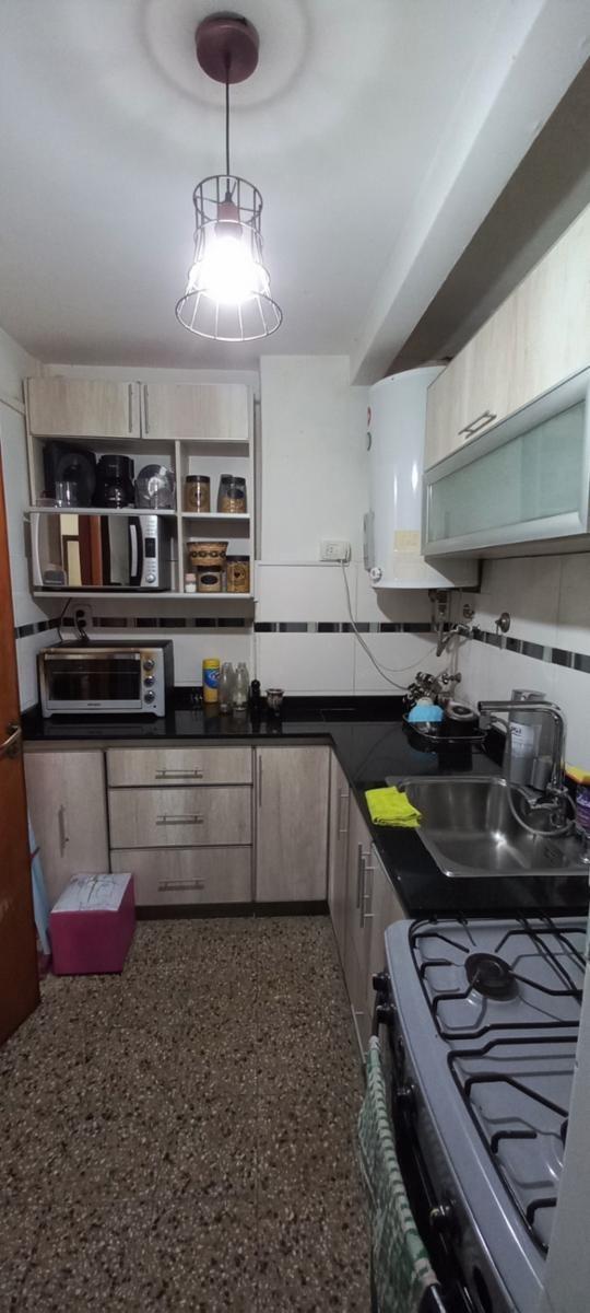 2 DE MAYO 2800 · Lanús — foto 6