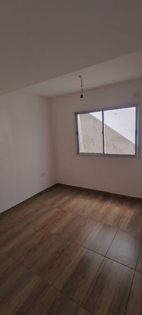 Córdoba 736 · Morón — foto 4