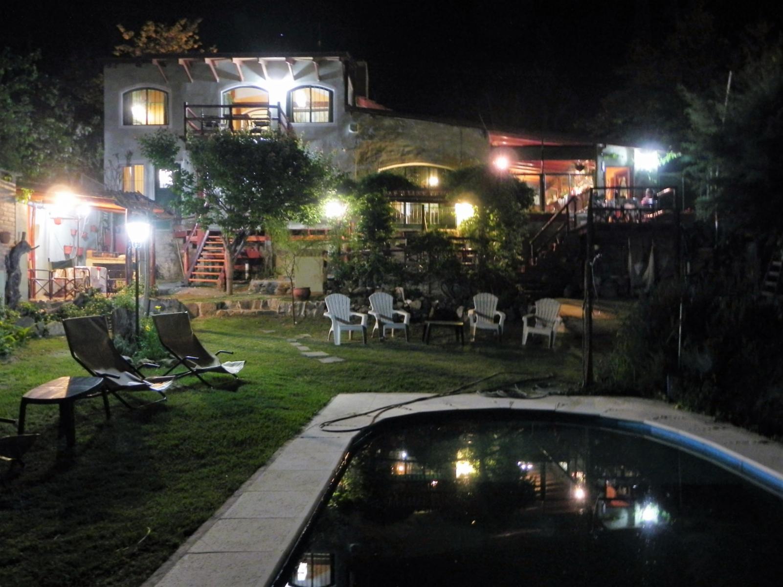 Nºref: 1153 - Increíble Complejo de 5 Cabañas y Local Comercial en San Antonio de Arredondo