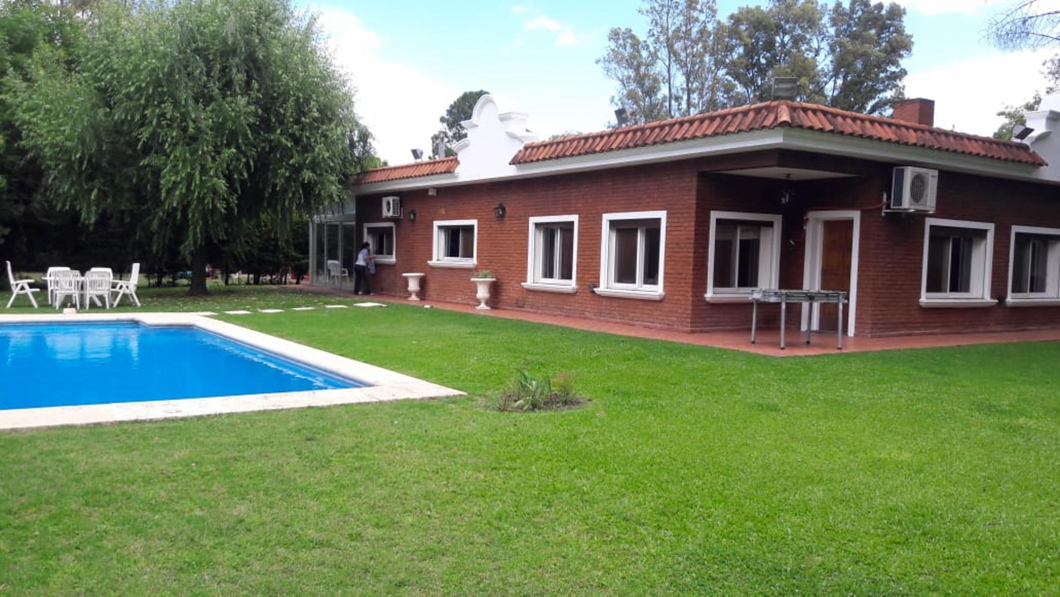 BARRIO PRIVADO "EL RESUELLO" · Moreno — foto 17