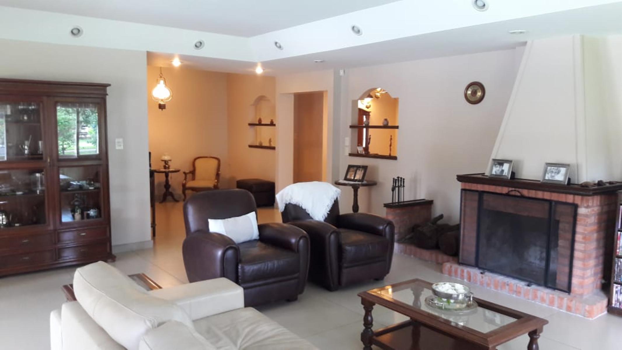 BARRIO PRIVADO "EL RESUELLO" · Moreno — foto 44