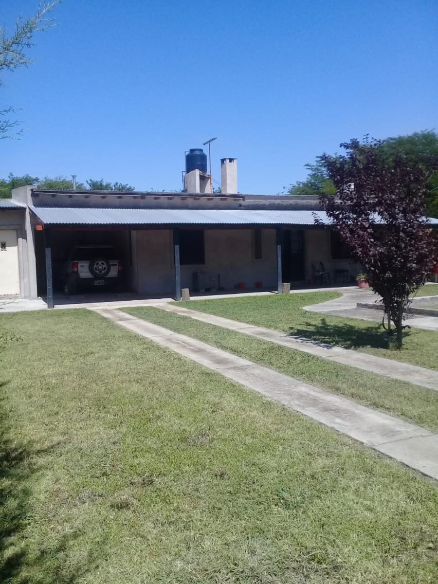 CASA ESTILO CAMPO EN LA CIUDAD DE VILLARS EN TERRENO DE 750 m²
