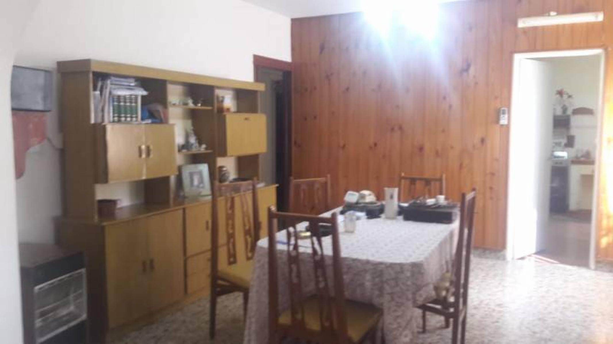 (Km. 43)  calle 2 · La Matanza — foto 5