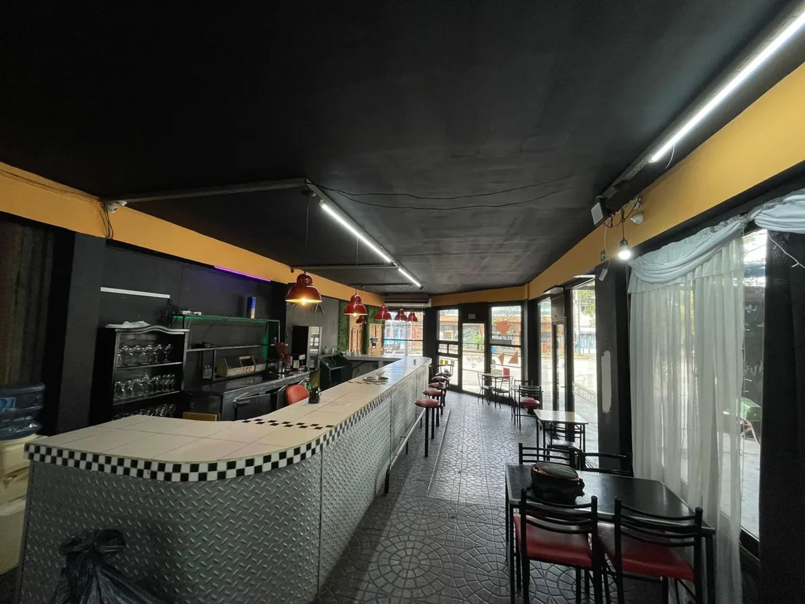 Avenida Adolfo Alsina 1300 · Lomas De Zamora — foto 12