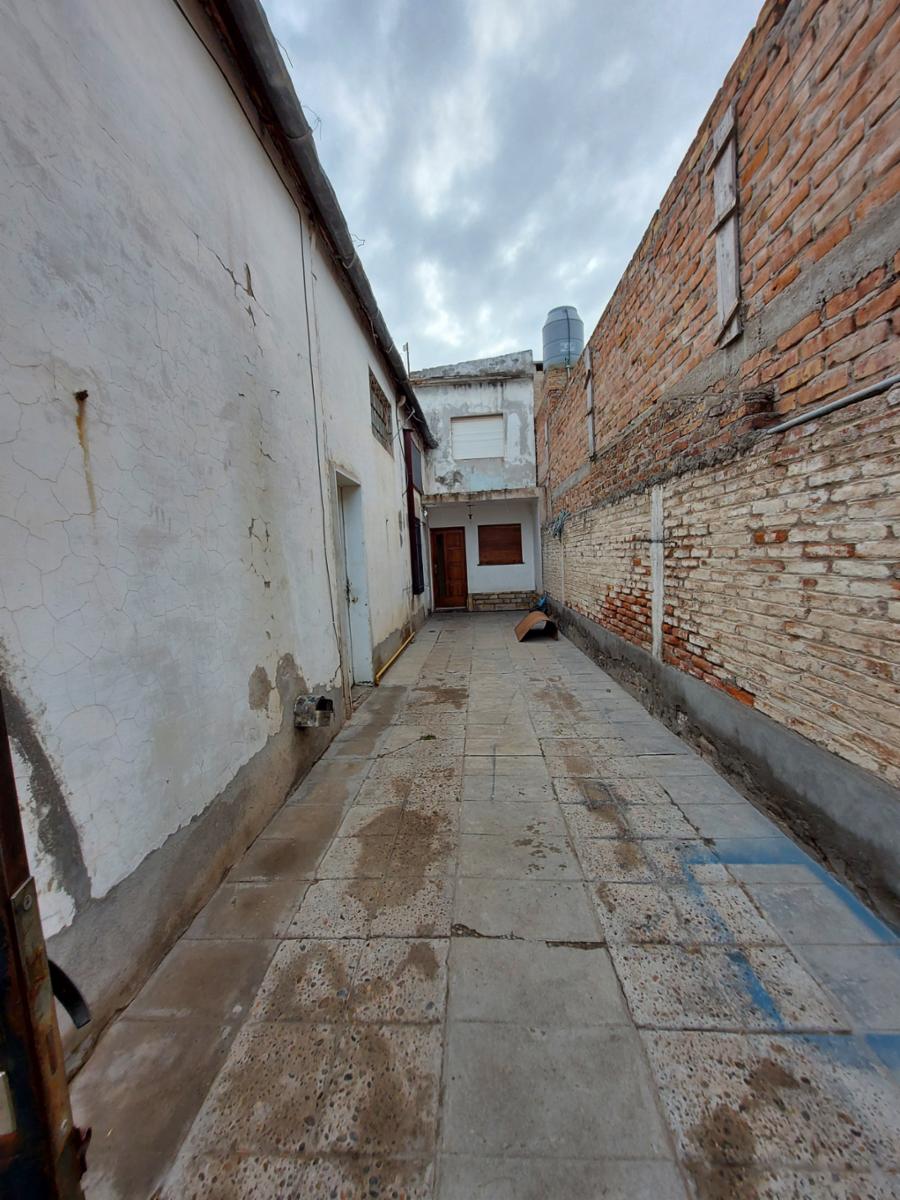 Brown N° 1030 · Avellaneda — foto 3